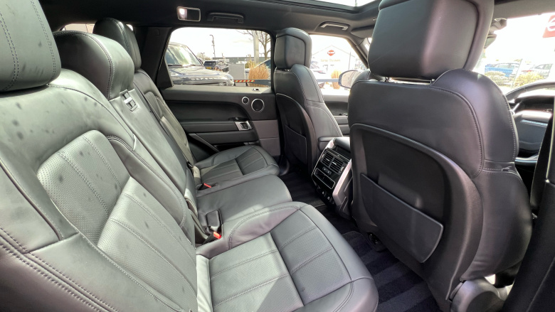 Land Rover Range Rover Sport 2.0 P400e HSE Dynamic Black 5dr Auto Estate